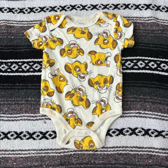 Disney Other - DISNEY BABY THE LION KING SIMBA GRAPHIC PRINT ONE PIECE SIZE 6/9 MONTHS